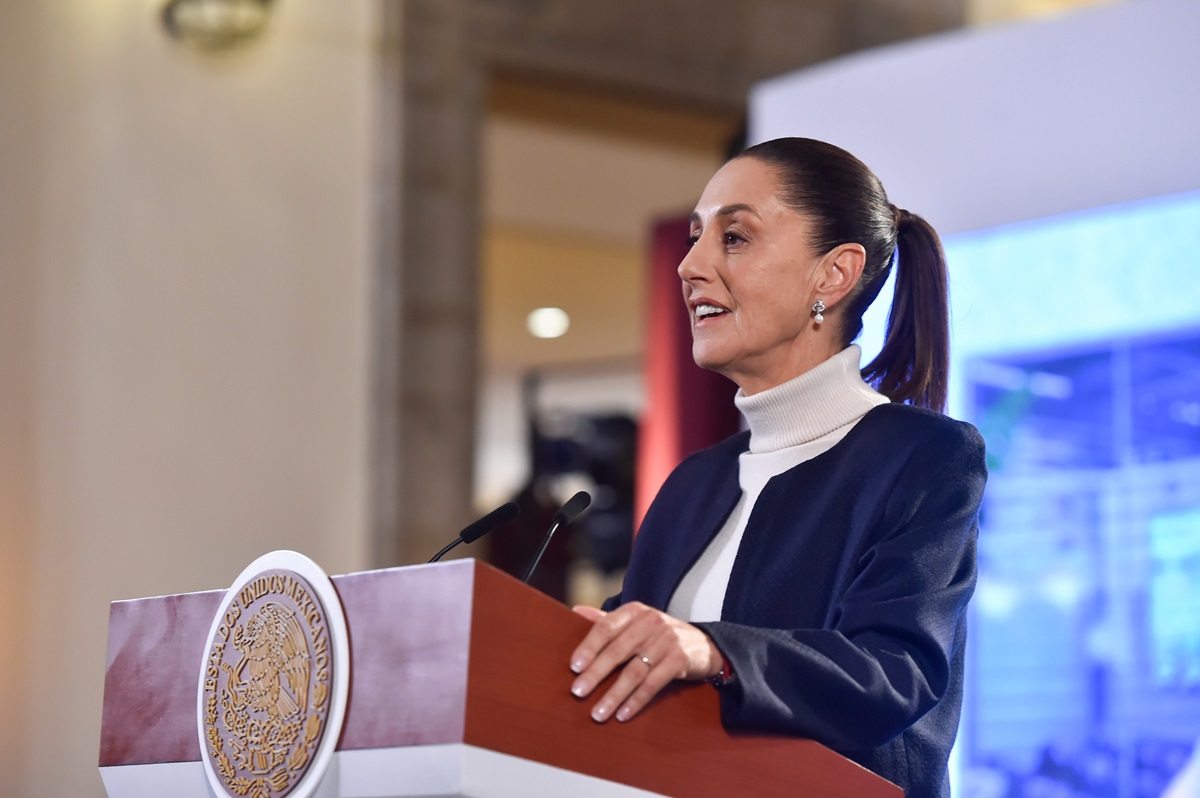 Sheinbaum reitera su confianza a Rocha: “No hay ninguna prueba ni investigación en contra del gobernador”