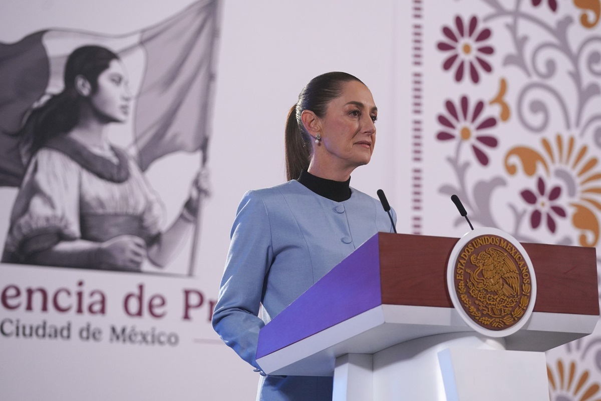 Sheinbaum celebra y explica el beneficio de la reforma energética aprobada por los diputados