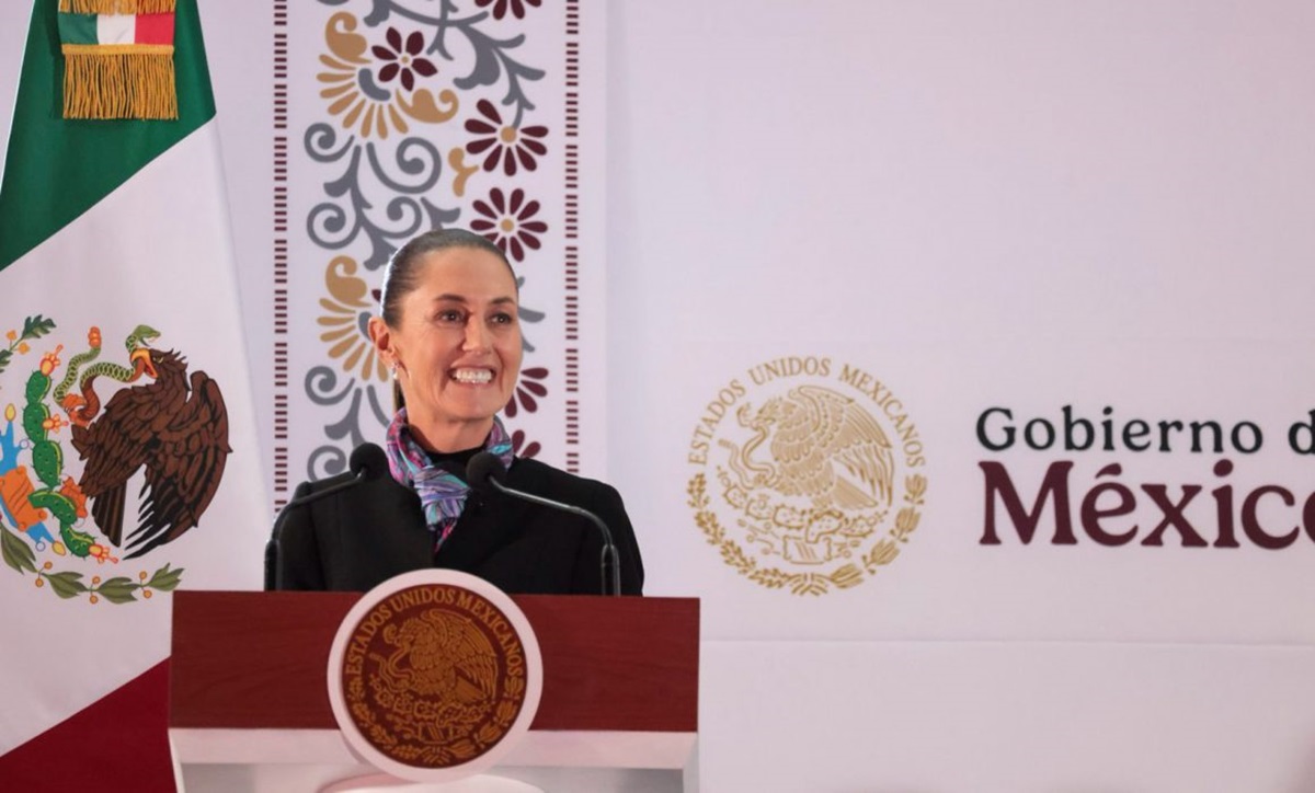 Con recopilación de disculpas públicas de diferentes gobiernos, Sheinbaum tira indirecta a España (video)