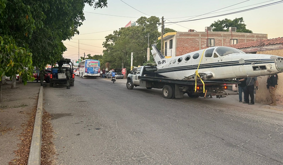 UEA libera a hombre de Monterrey privado de su libertad en Culiacán; aseguran aeronave chatarra en el lugar