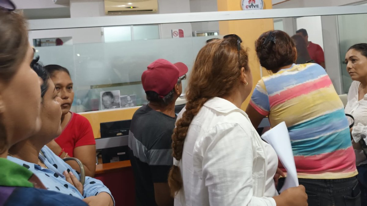 Así no se consiguen las cosas: Édgar González tras plantones y bloqueos de desplazados en Mazatlán