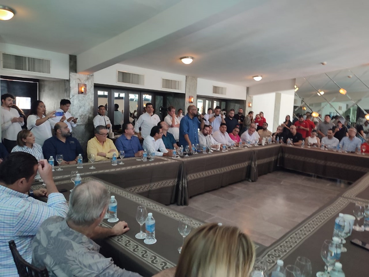 Con el “optimismo”, les afirman diputados a sectores productivos de Mazatlán salir de la ola de violencia