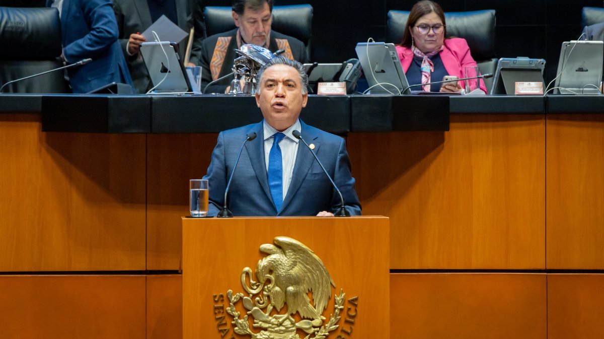 “Los mexicanos nos quebramos, pero no nos doblamos”: Enrique Inzunza respalda a Sheinbaum por aranceles