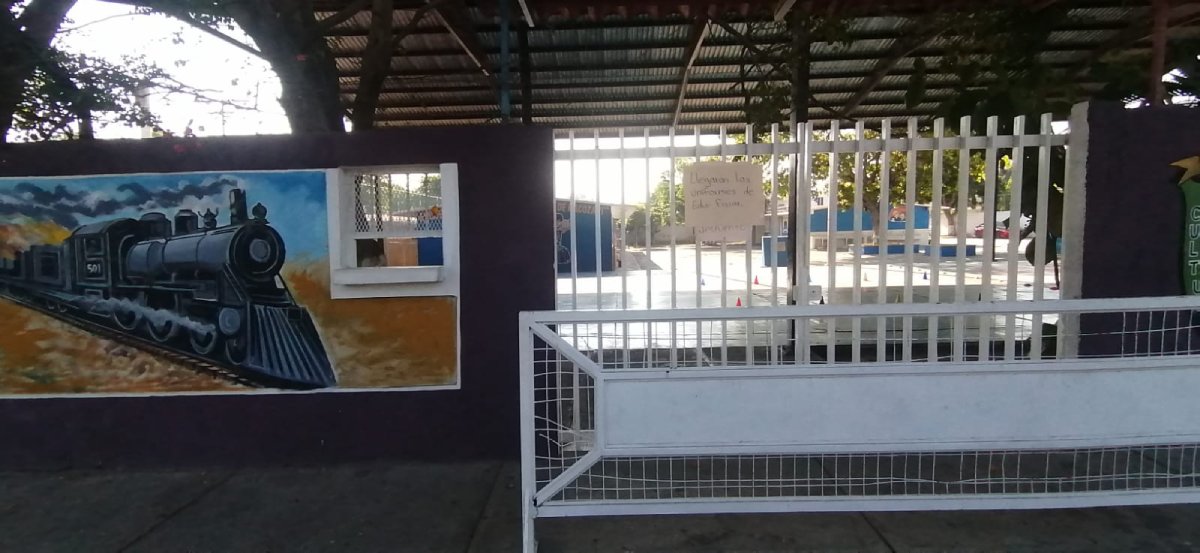 “No se suspendieron clases en Mazatlán, los padres no llevaron a sus hijos”: José Juan Rendón