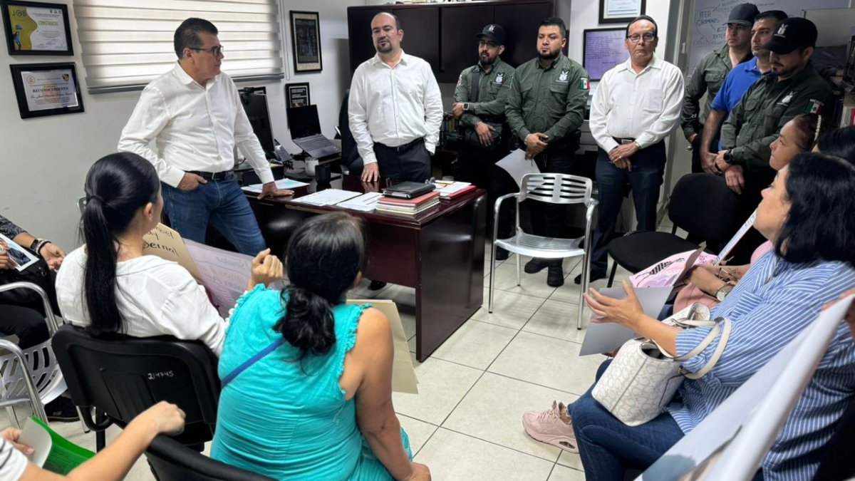 Atienden a familias de desaparecidos de Mazatlán en la Vicefiscalía Zona Sur