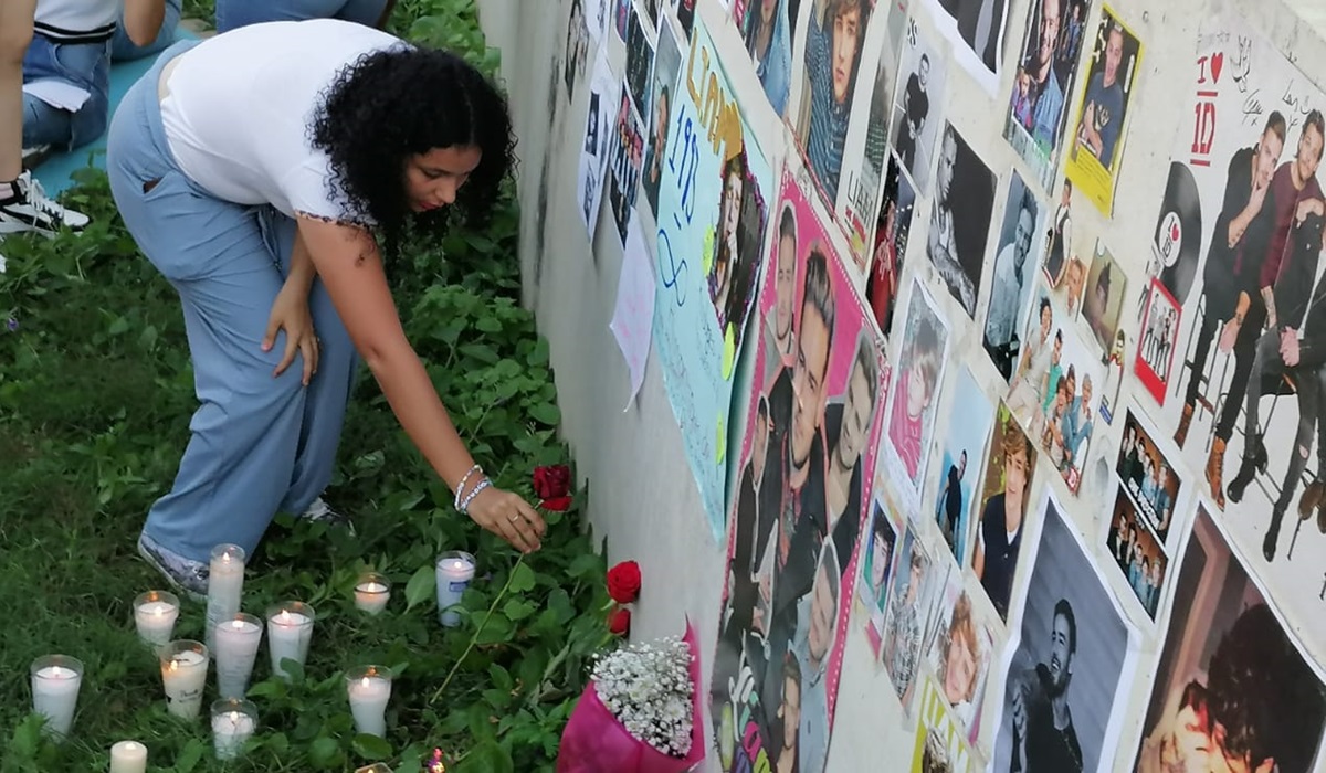 Jóvenes mazatlecas realizan homenaje póstumo a Liam Payne, de One Direction
