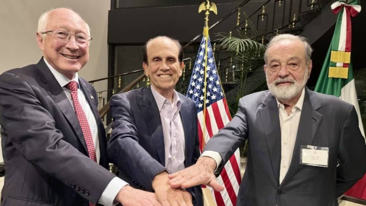 Ken Salazar promueve cooperación económica con empresarios durante Simposio de Inversionistas Globales