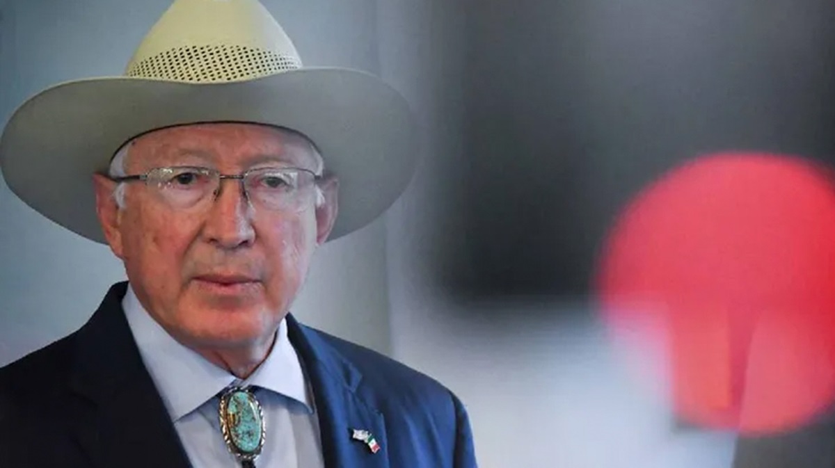 Video: Se reserva su comentario, así reaccionó Ken Salazar al preguntarle por la reforma al Poder Judicial
