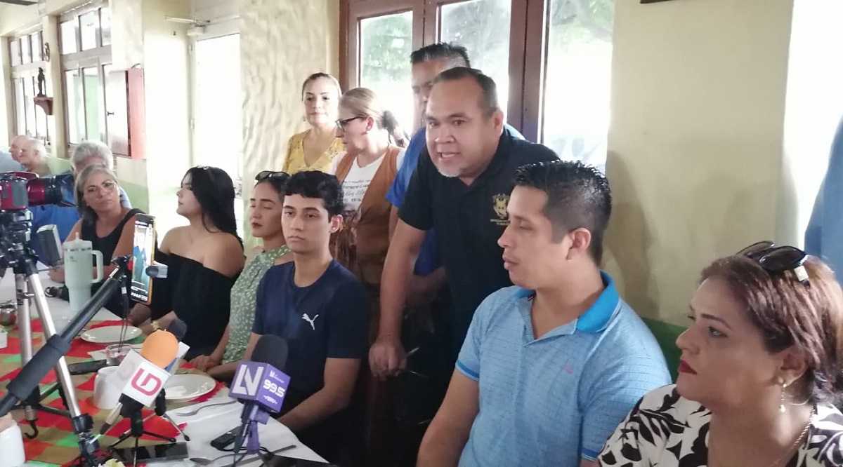 Maestros y alumnos quieren que se restablezcan las clases en la UAS