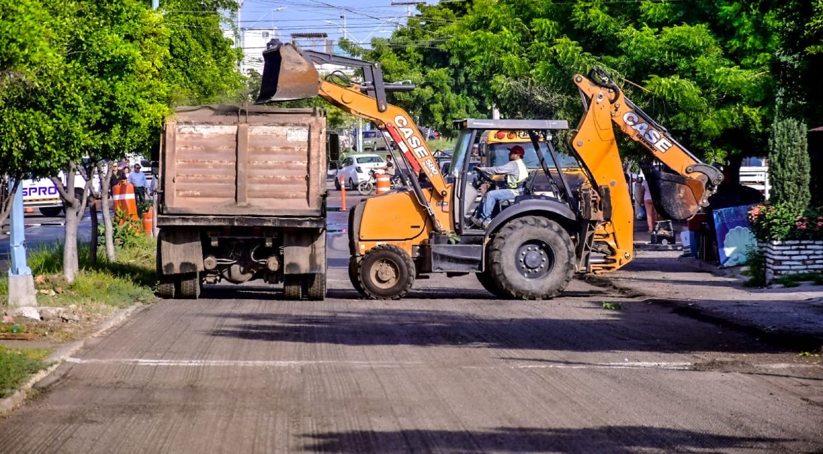 Arranca reencarpetado de la avenida Jabalíes en Mazatlán; constará de alrededor de 400 metros