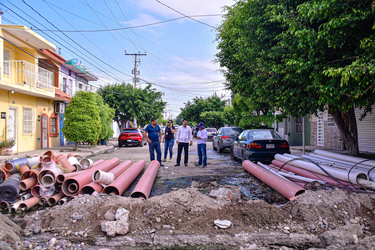 Dejarán como nuevo drenaje en la calle Agustín Melgar de la colonia Juárez en Mazatlán