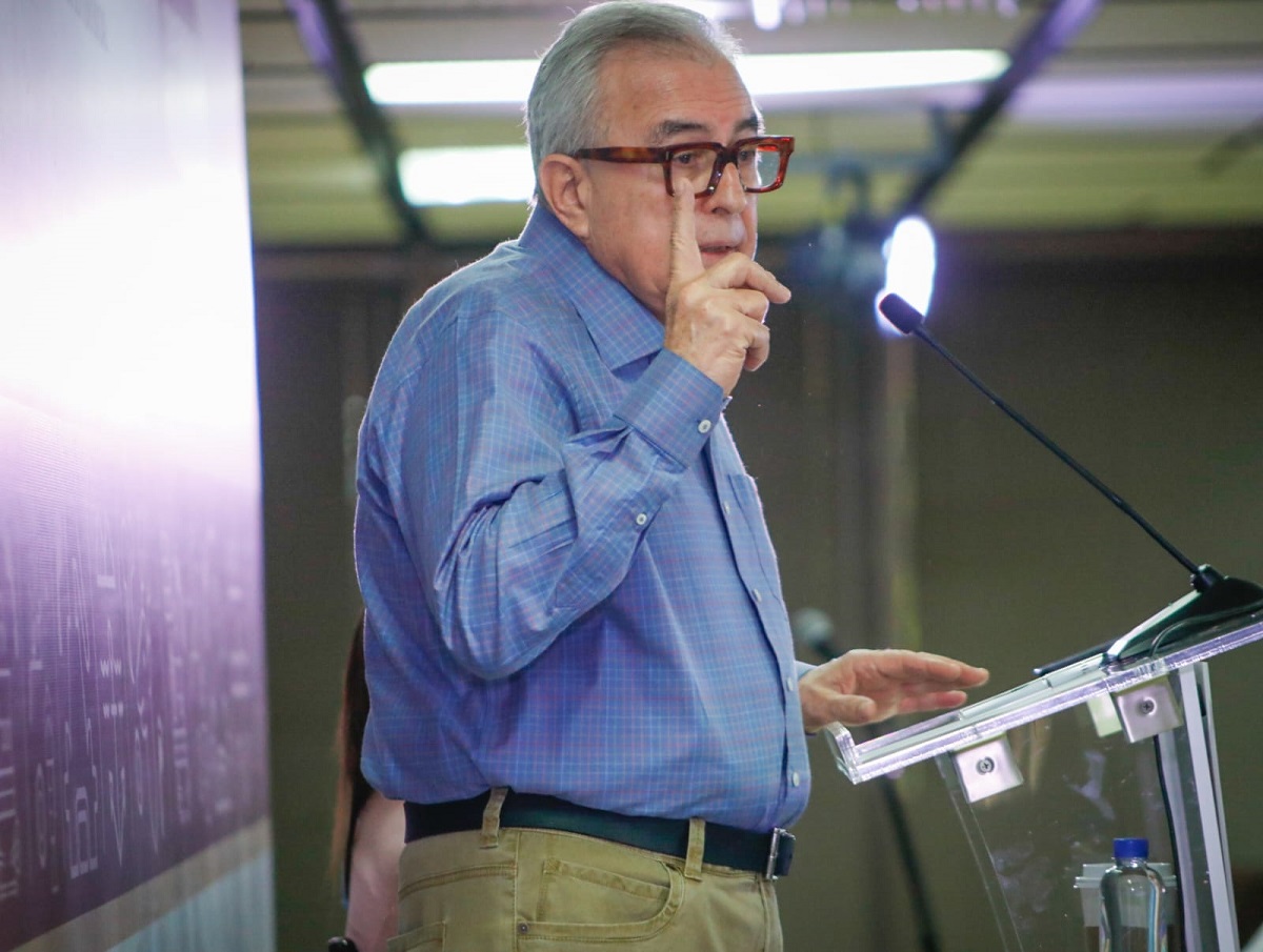Rocha Moya refuerza seguridad en Mazatlán con más elementos de las Fuerzas Armadas
