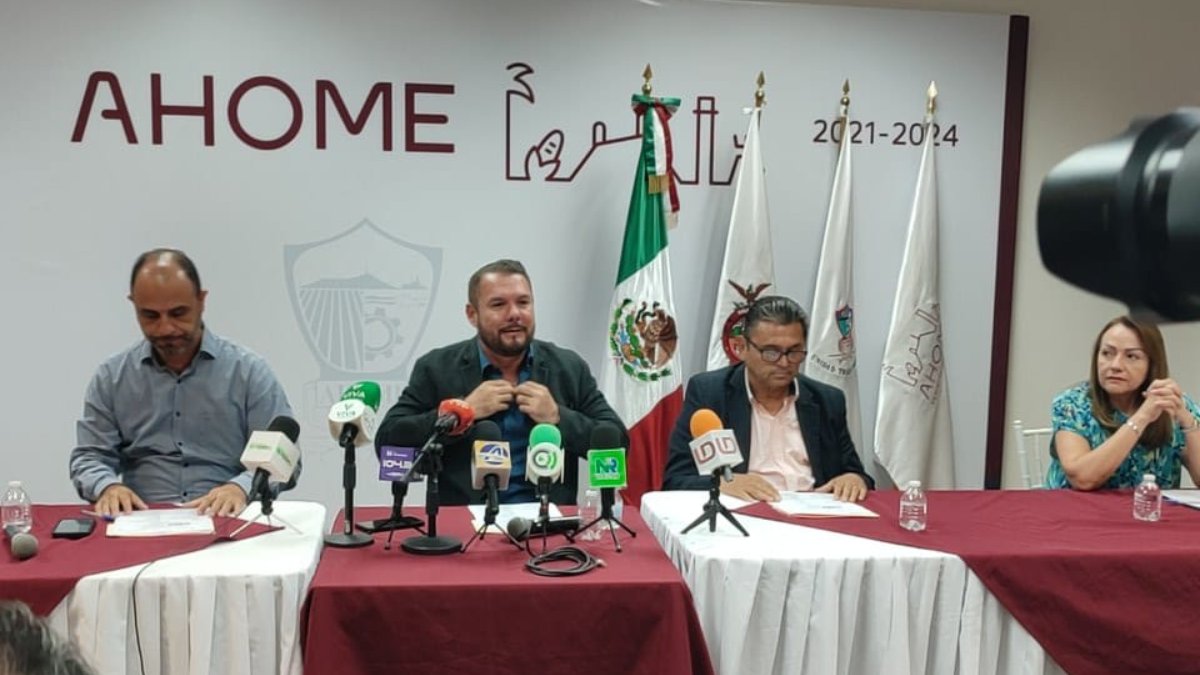Ahome convoca a instituciones educativas a participar en el desfile de la Revolución Mexicana