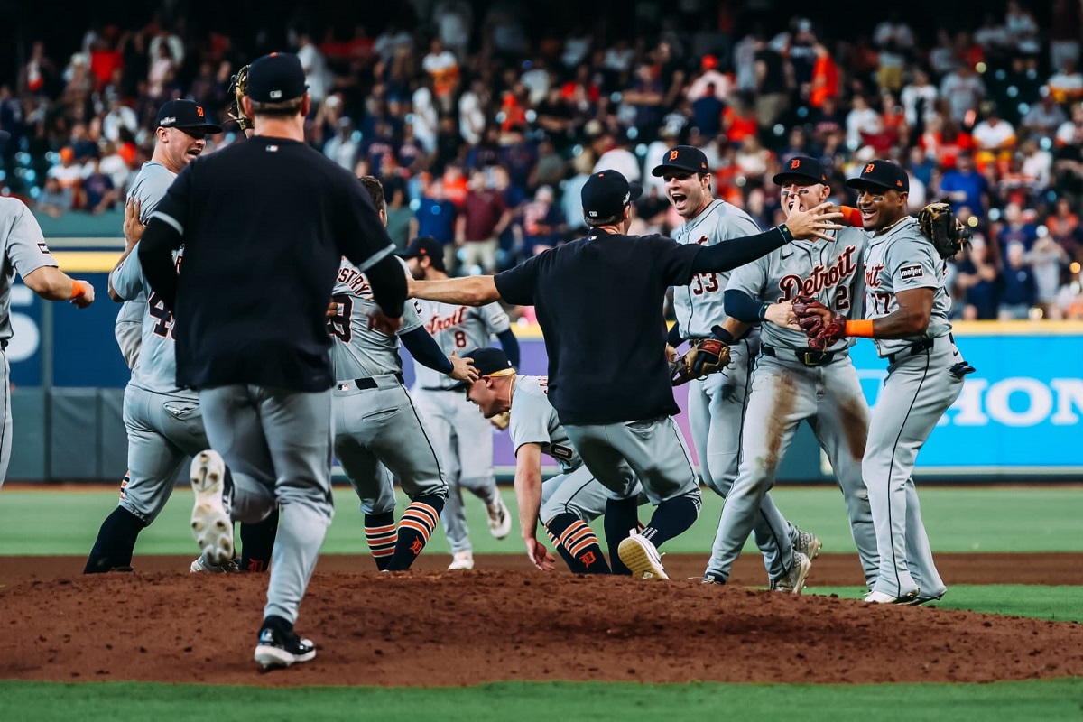 Tigres y Royals avanzan a la Serie Divisional de la Liga Americana en MLB