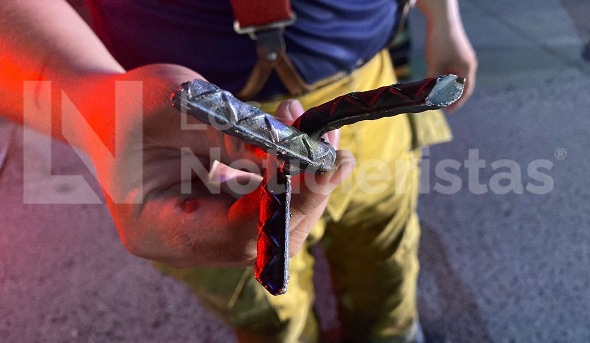 Tiran ponchallantas en el sector norte de Culiacán; un camión de bomberos y siete vehículos afectados