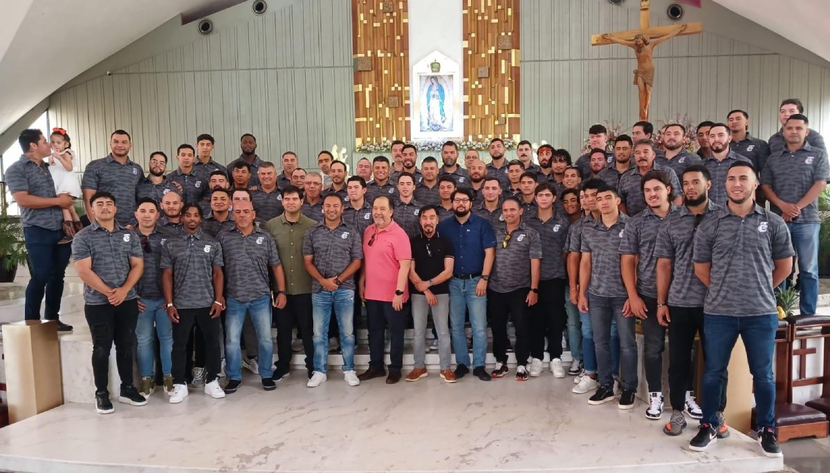 Tomateros de Culiacán celebra su misa rumbo a la próxima temporada de la LMP