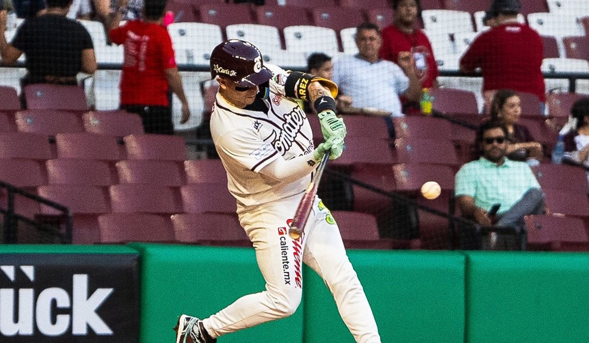 Tomateros amarra serie ante Charros y suma seis victorias al hilo