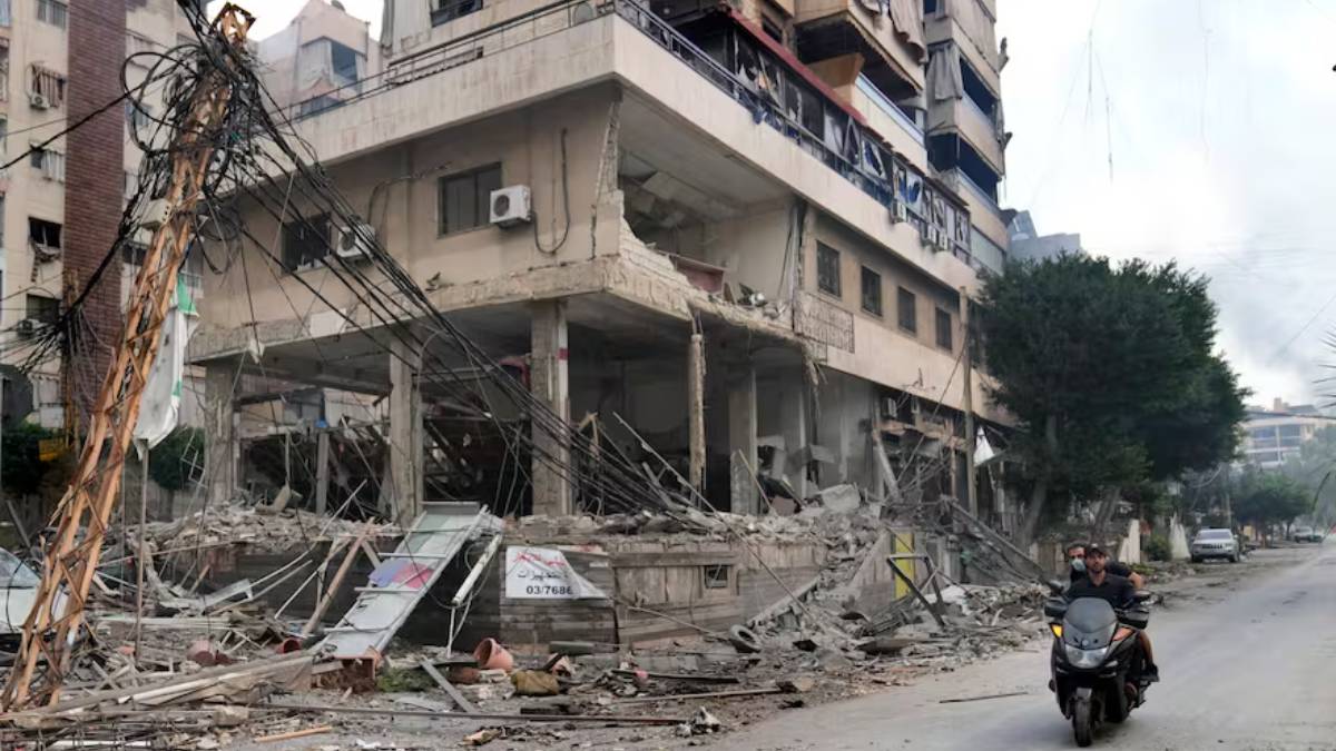 Hezbollah intensifica sus ataques con cohetes mientras Israel responde con envío de tropas a Líbano