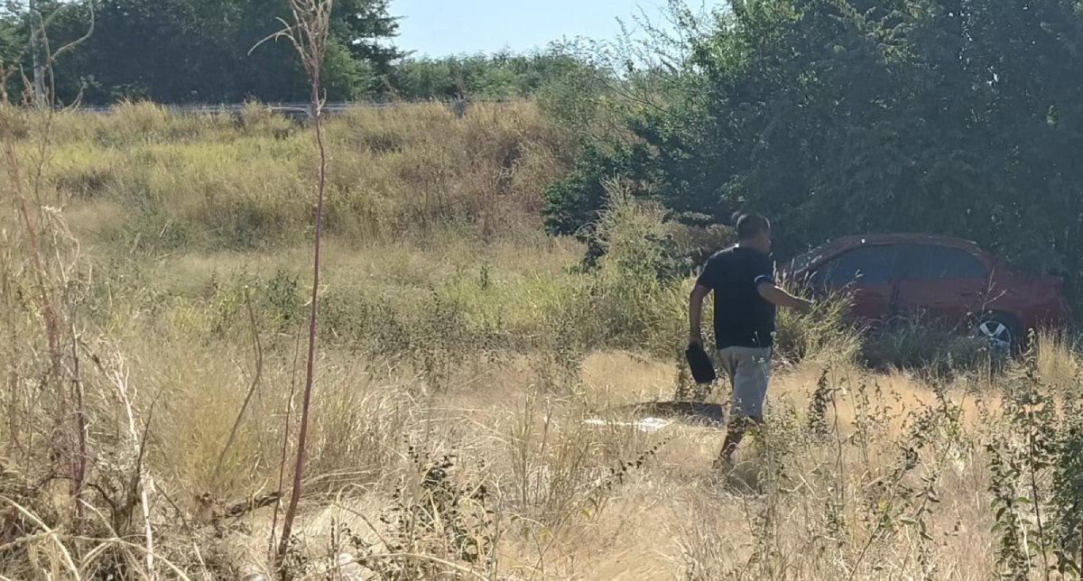 Vuelca mujer agente de la Policía Estatal Preventiva en Culiacán