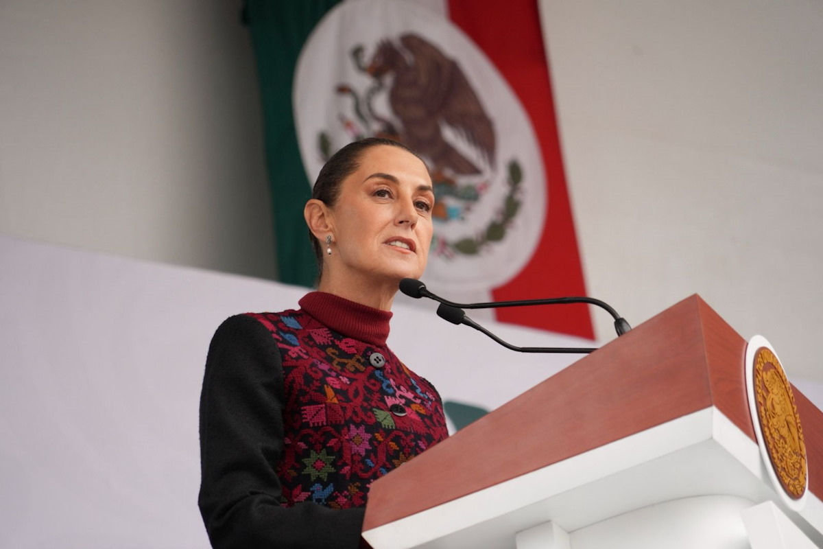 Levanta la voz Claudia Sheinbaum en defensa de los mexicanos durante desfile