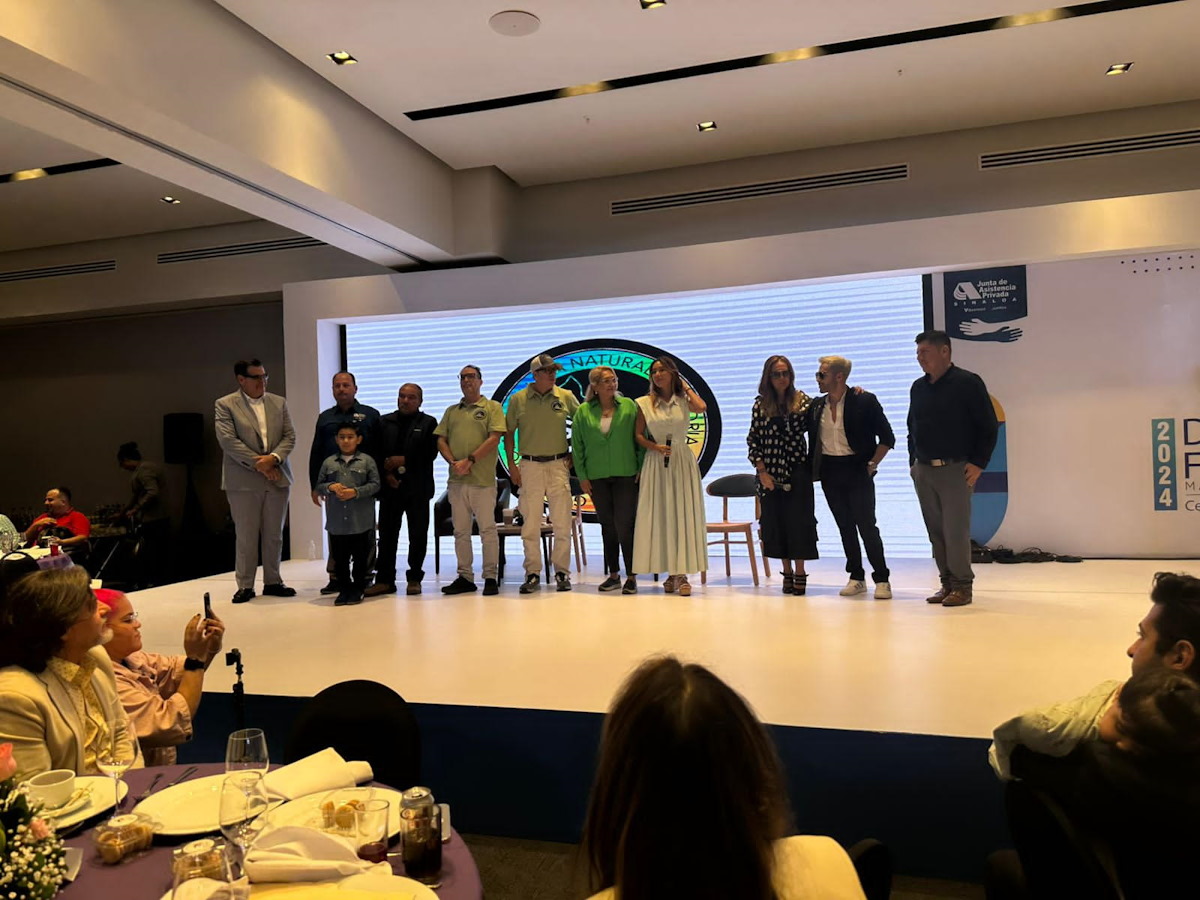 ‘Las Andrade’ presumen ‘Yo soy Sinaloa’