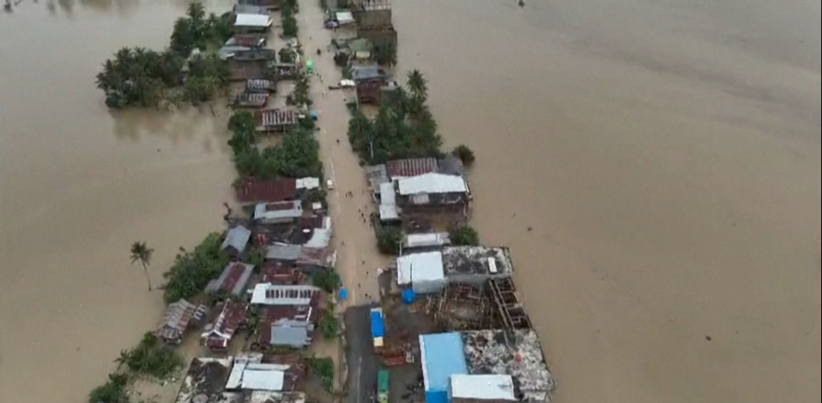 Fallecen nueve personas en deslave provocado por fuertes lluvias en Indonesia