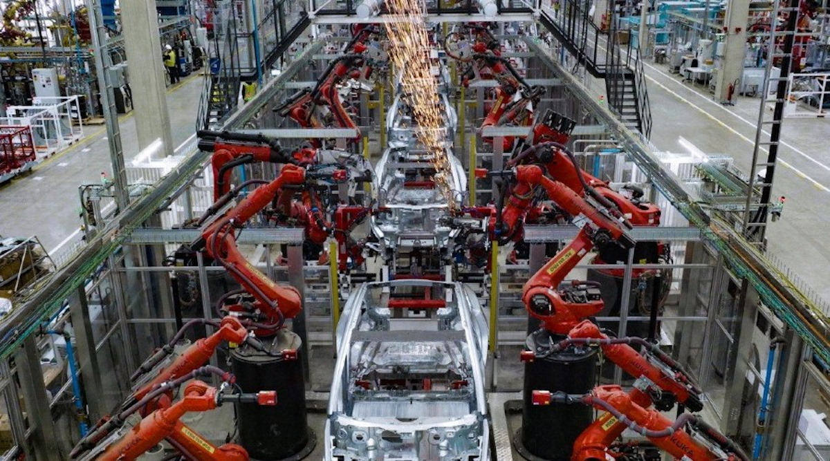 Claudia Sheinbaum descarta instalación de planta automotriz china en México