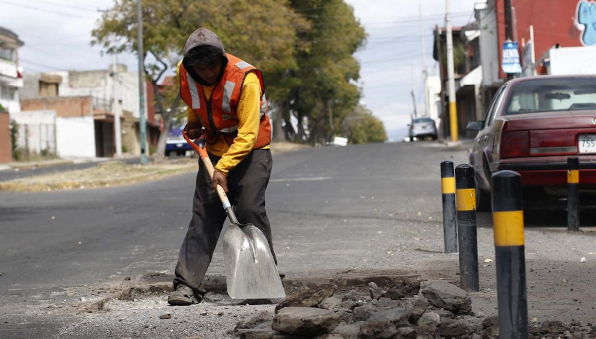 Gobierno de Sinaloa buscará atender tramos carreteros con presupuesto estatal y mediante programa federal Bachetón