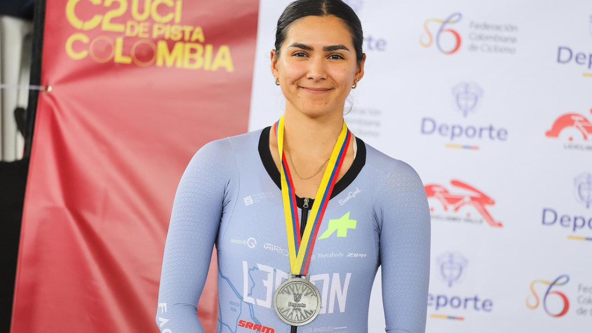La culiacanense Yareli Salazar gana plata en Grand Prix de Ciclismo de pista en Colombia