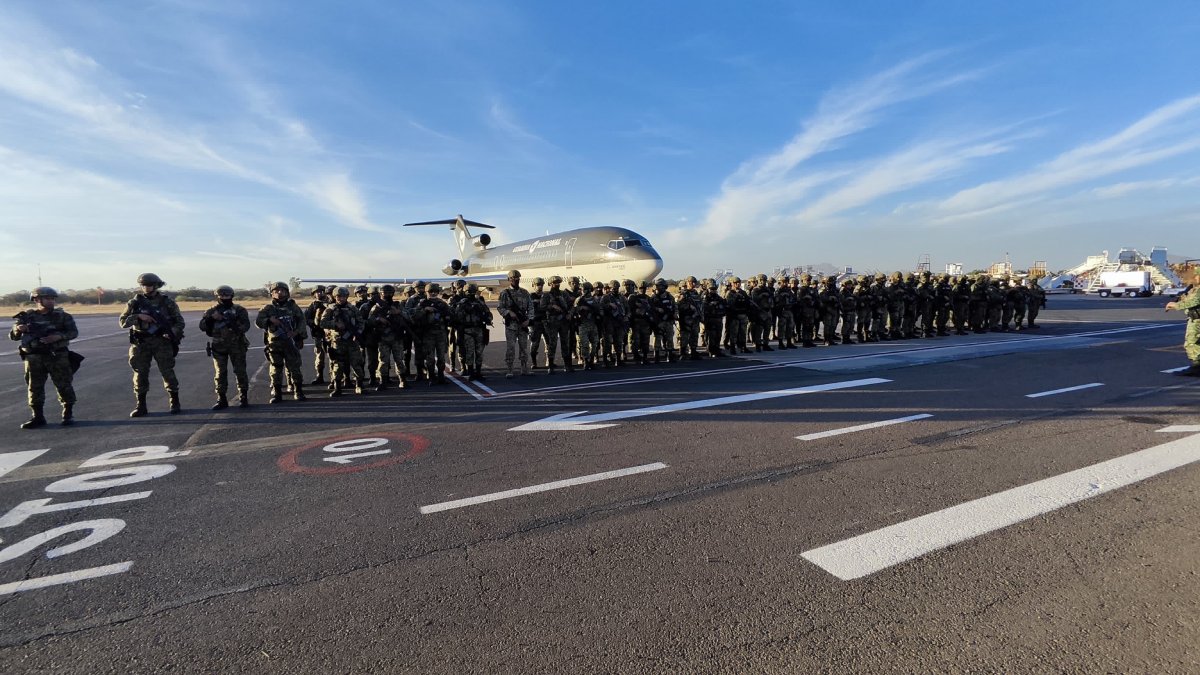 ¡Llegaron más! Esta tarde arribaron 100 militares de las Fuerzas Especiales a Culiacán