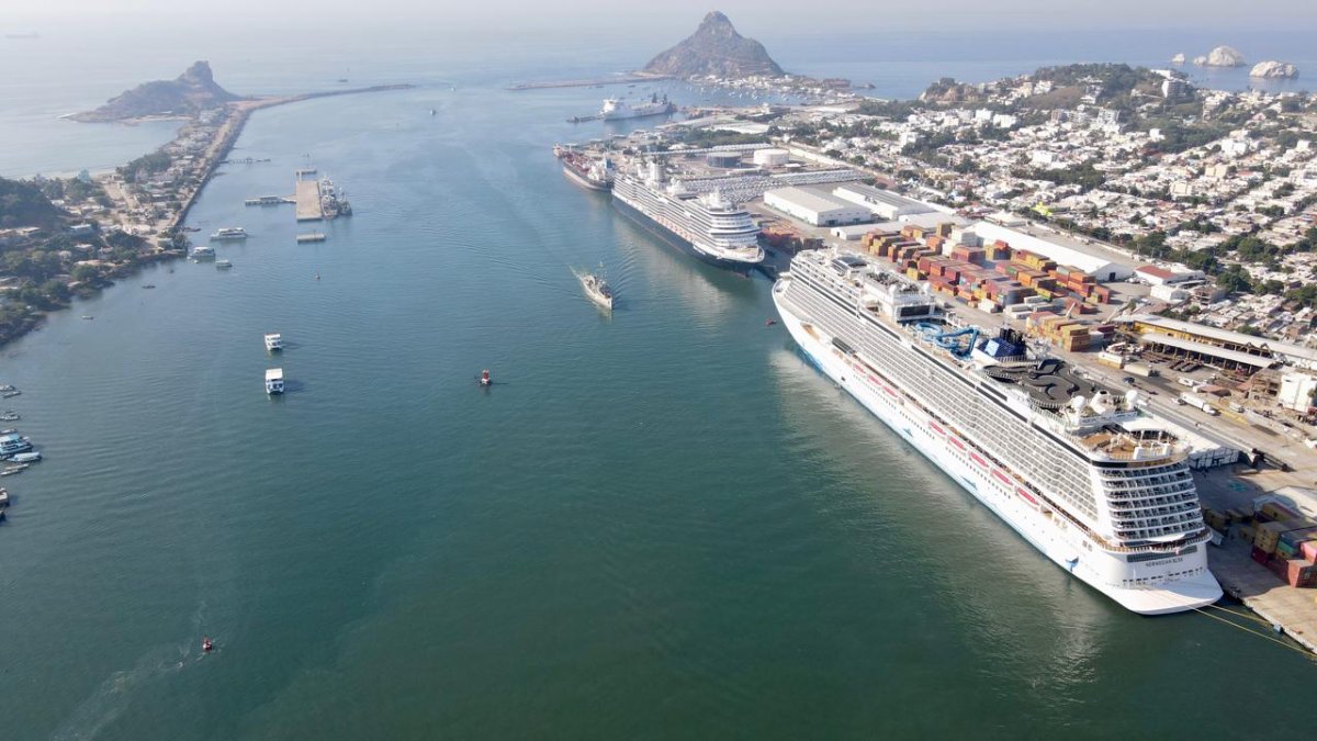 Optimista sector turístico de Mazatlán con la llegada de doble crucero este miércoles: SECTUR