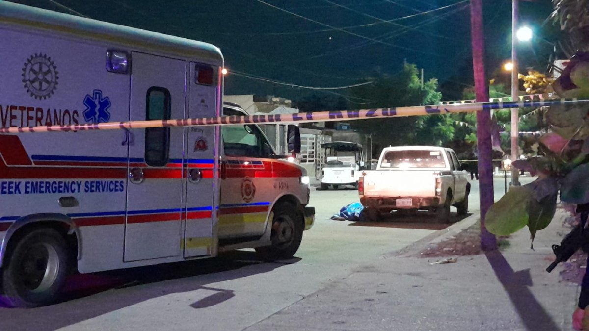 Asesinan a balazos a elemento activo de la Policía Municipal de Mazatlán en el fraccionamiento San Marcos
