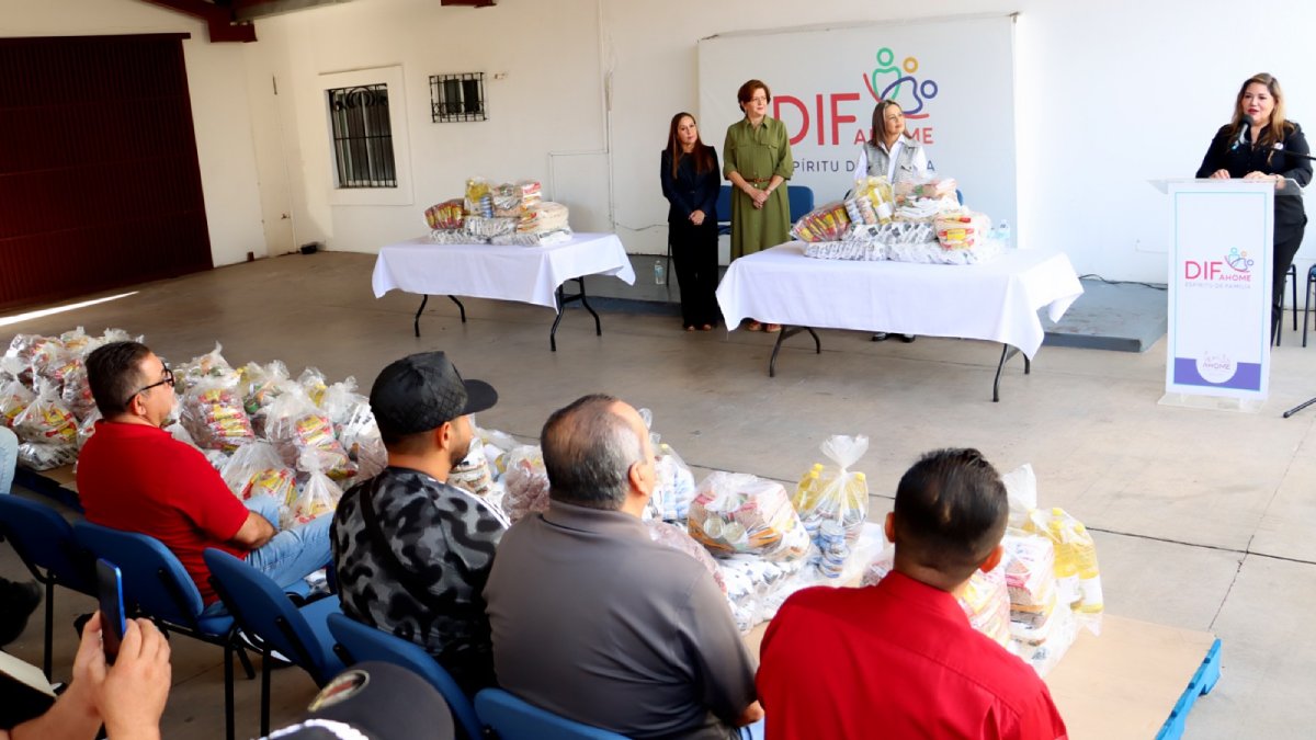 Centros contra las adicciones reciben despensas por parte de DIF Ahome
