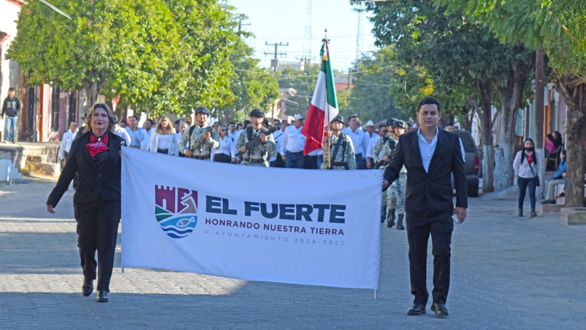 Revive El Fuerte pasajes históricos del 114 aniversario de la Revolución Mexicana