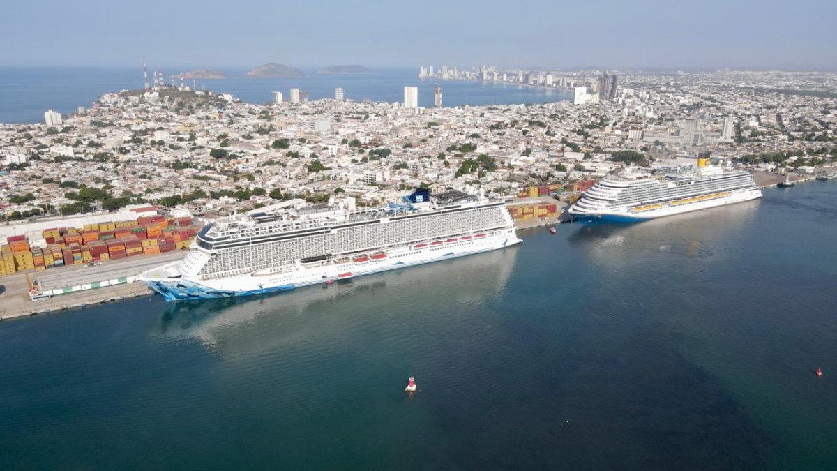 Es Mazatlán anfitrión de doble crucero este miércoles; traen consigo más de 8 mil 500 pasajeros
