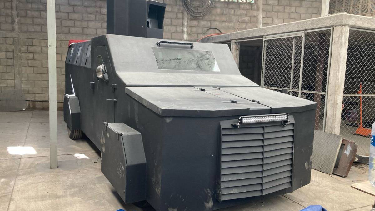 Desarticulan red criminal en Tuxtla Gutiérrez con decomiso de drogas, armas y vehículos modificados