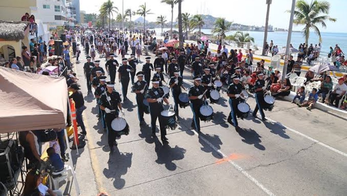 En Mazatlán desfilarán 30 escuelas por 114 aniversario de la Revolución Mexicana