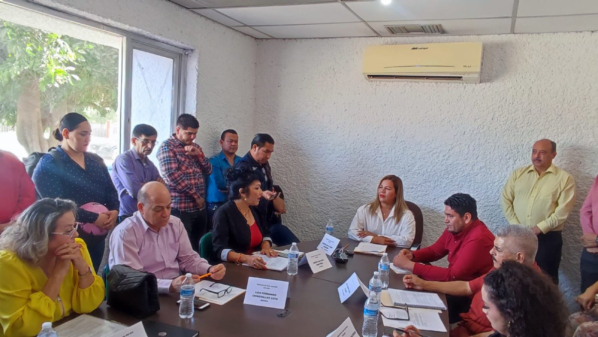 ¡Sale humo blanco! Juan José Ríos ya tienen Secretario del Ayuntamiento, Tesorero y Oficial Mayor