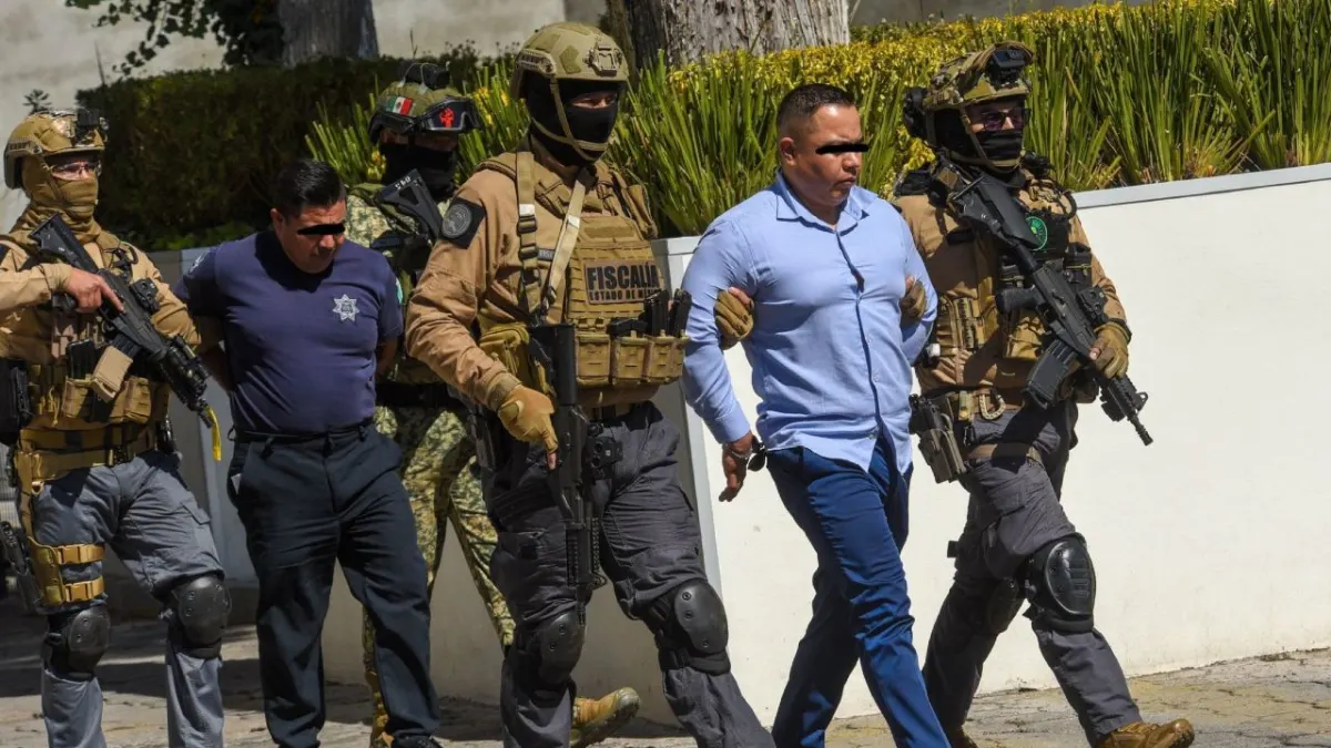 Detenidos en operativo enjambre en el Estado de México