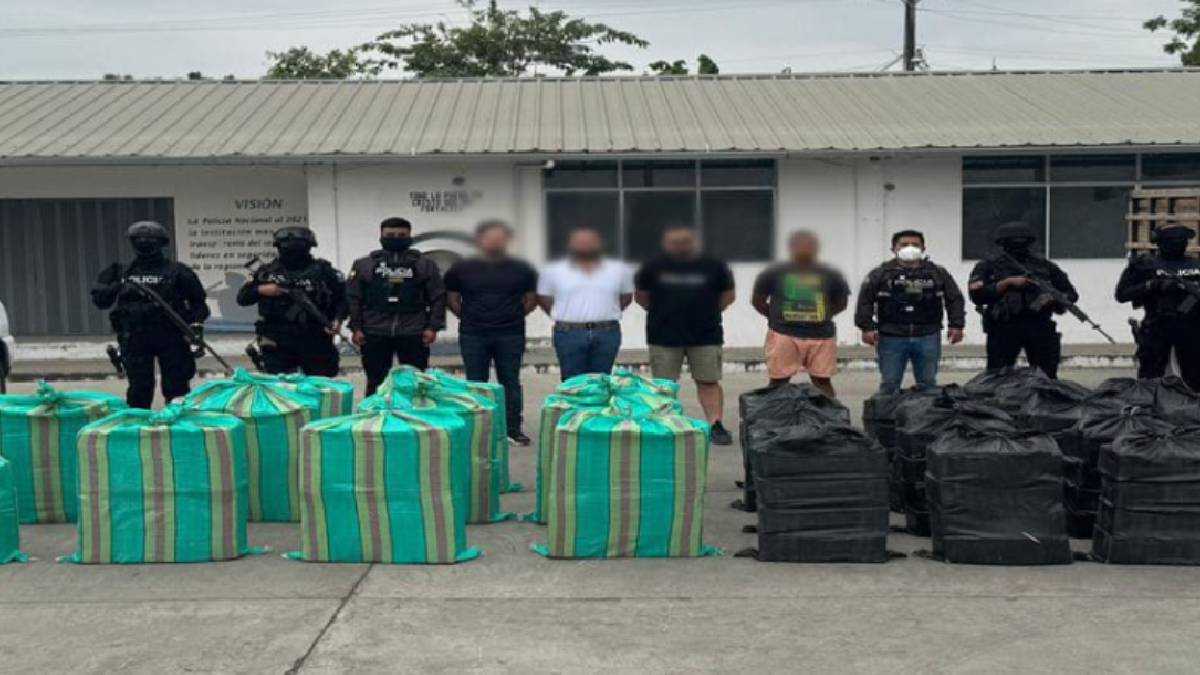 Operación antidrogas en Ecuador: detienen a dos mexicanos con más de una tonelada de cocaína