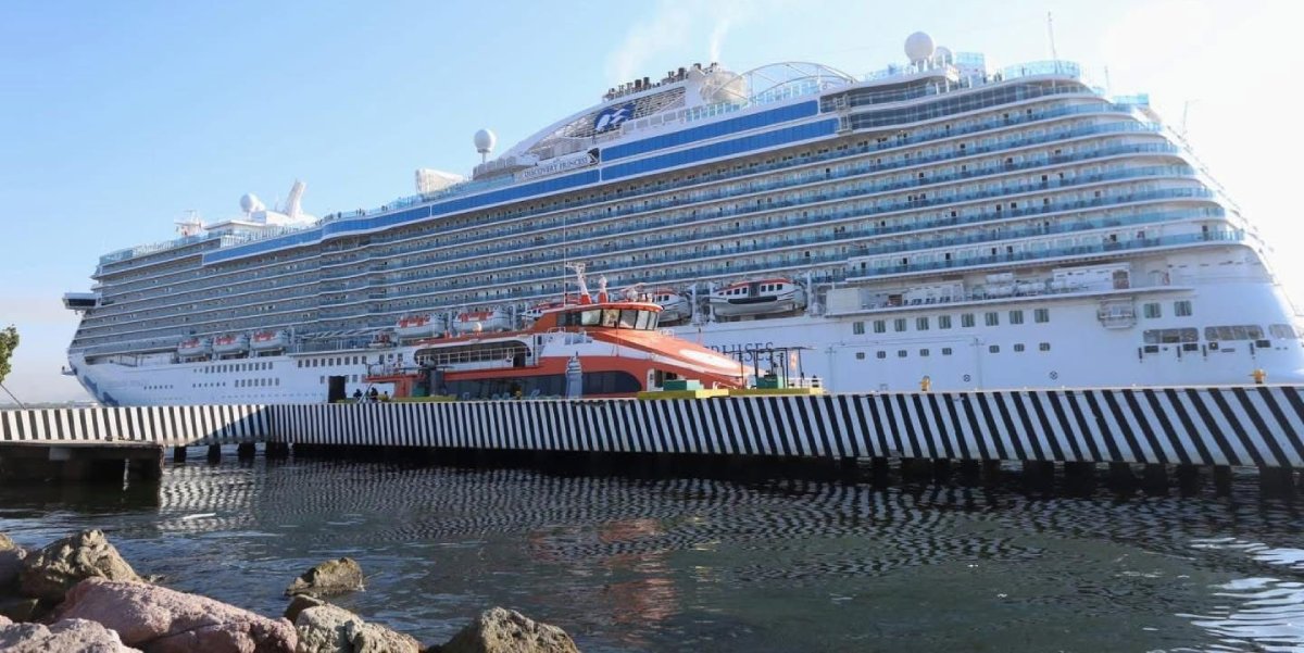 Recibe Mazatlán al Discovery Princess, el crucero 101 de la temporada