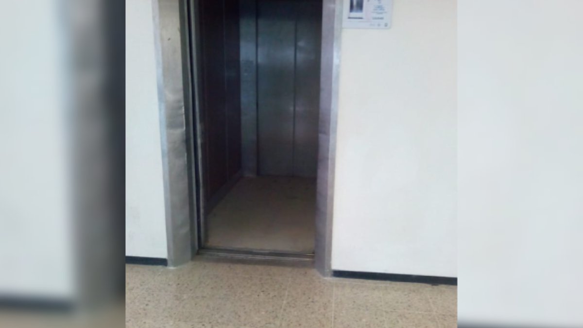 Avanza reparación de elevadores en el Hospital General de Los Mochis, a fin de mes quedan listos