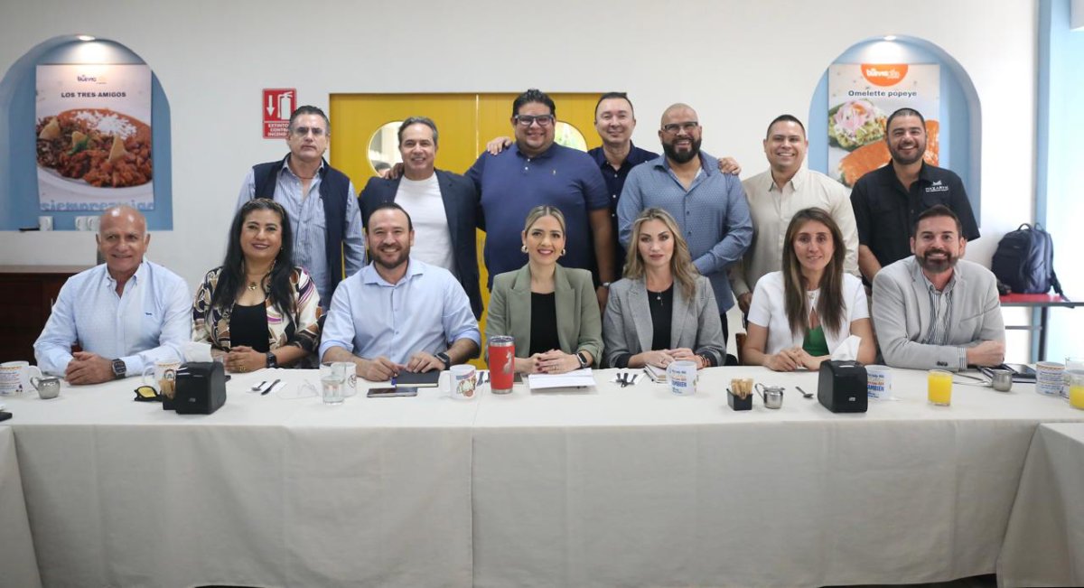 Expone Estrella Palacios ante la intercamaral sus 4 ejes de trabajo para Mazatlán