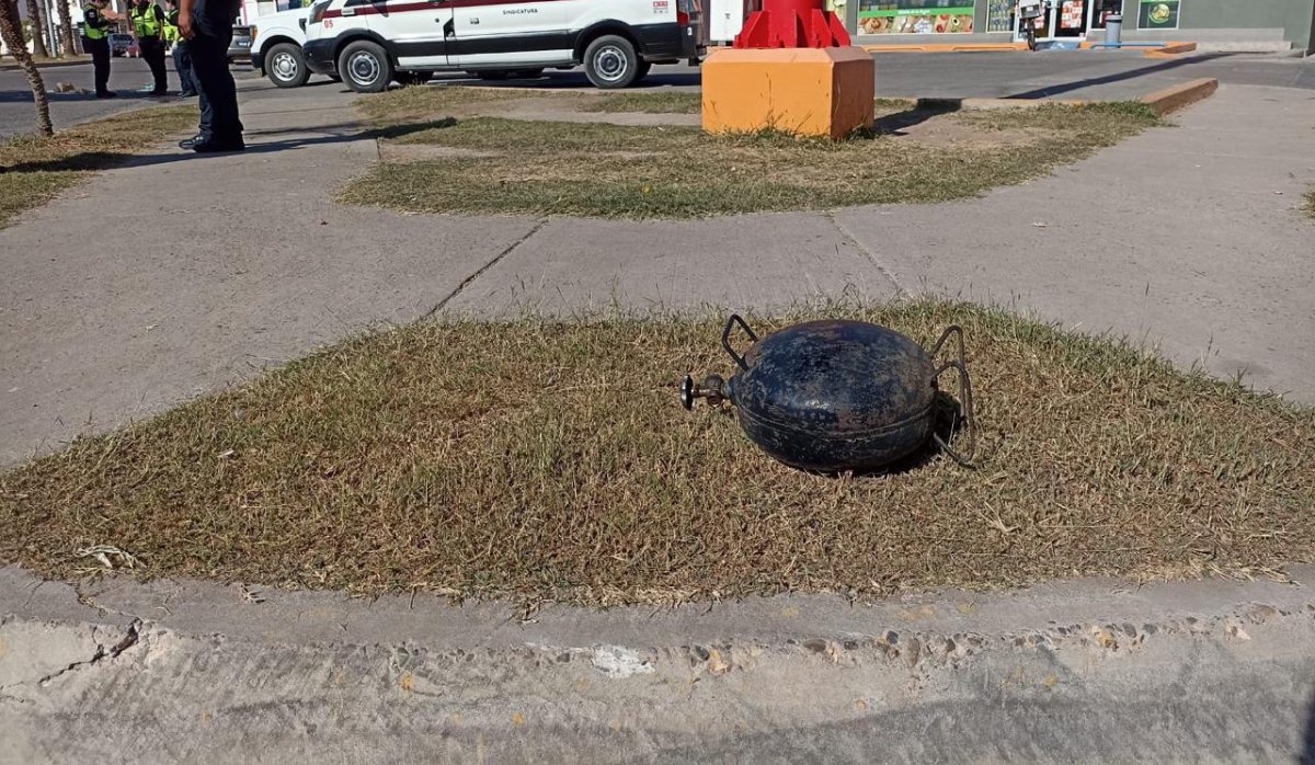 En Los Mochis; explosión de minita de gas deja a tres personas lesionadas