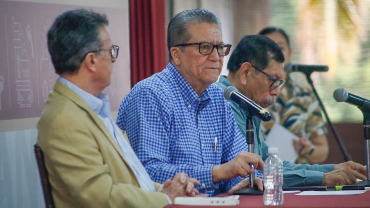 FGR determinará la situación legal de los 14 migrantes hindús encontrados en Culiacán