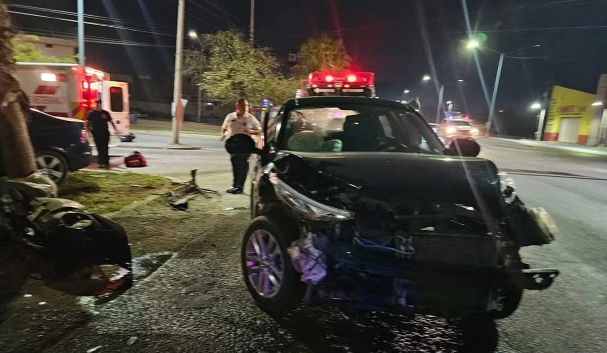 Fuerte accidente deja tres personas lesionadas en Mazatlán