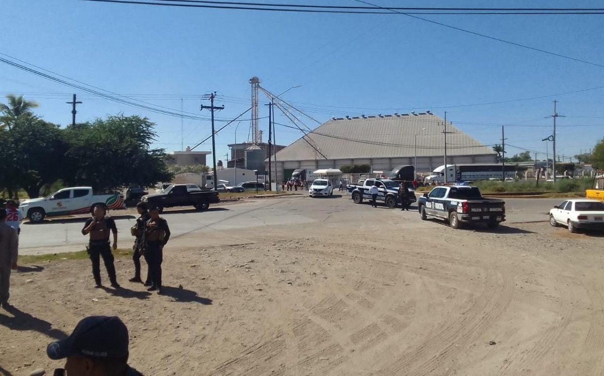Se registra fuga de amoniaco en una empresa agrícola de la zona industrial de Guasave