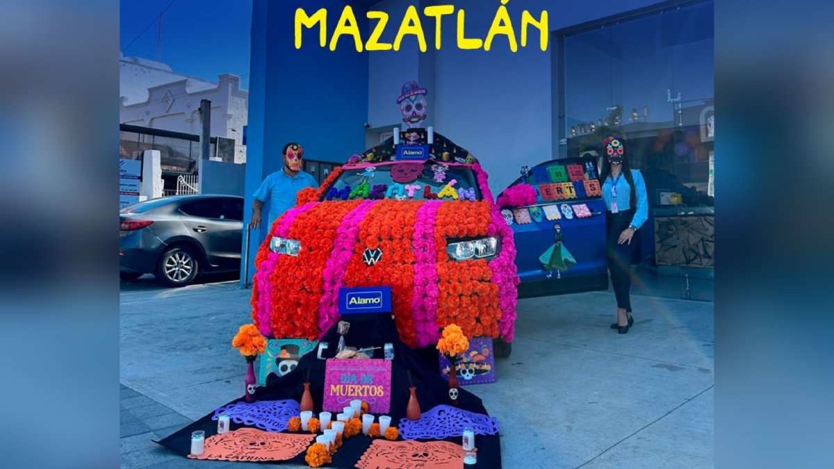 ¡Felicidades a la ganadora del giveaway Alamo del Día de Muertos!: Darcy Naylee Ozuna