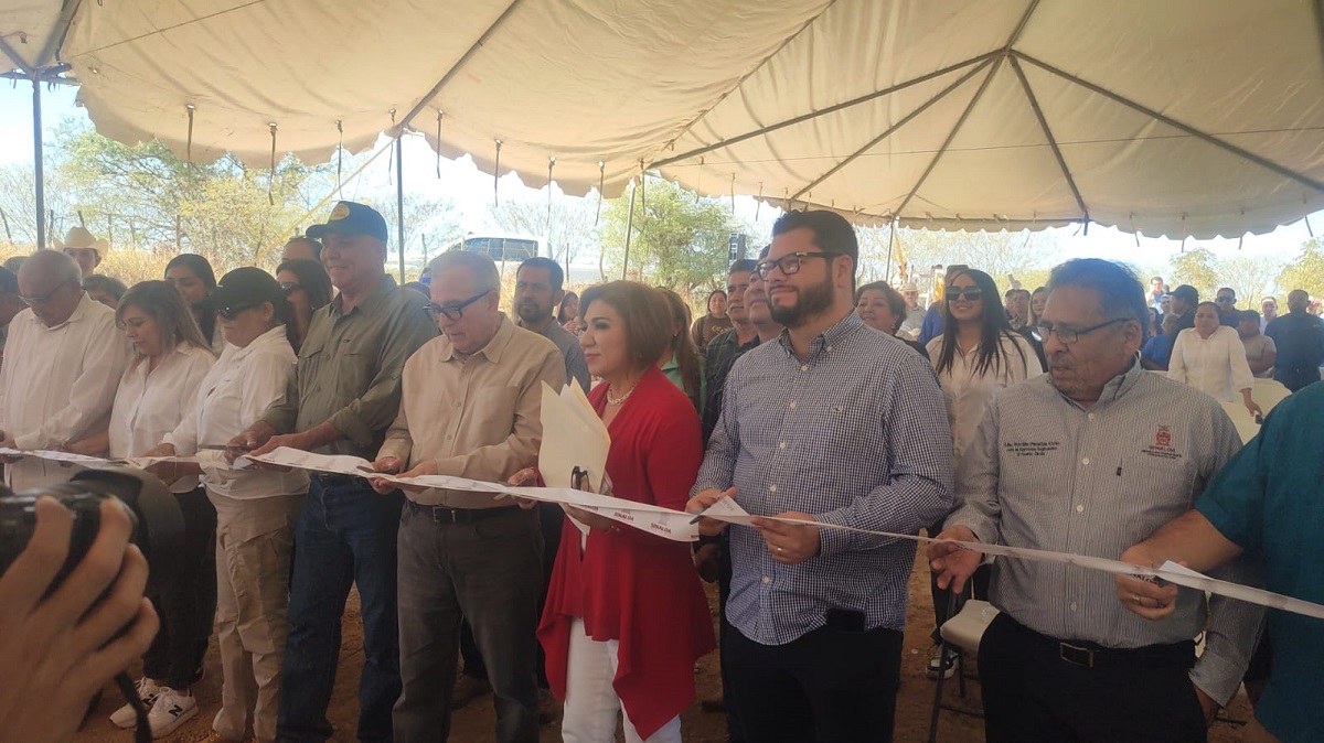 Gobernador de Sinaloa entrega represa en Chinobampo, El Fuerte
