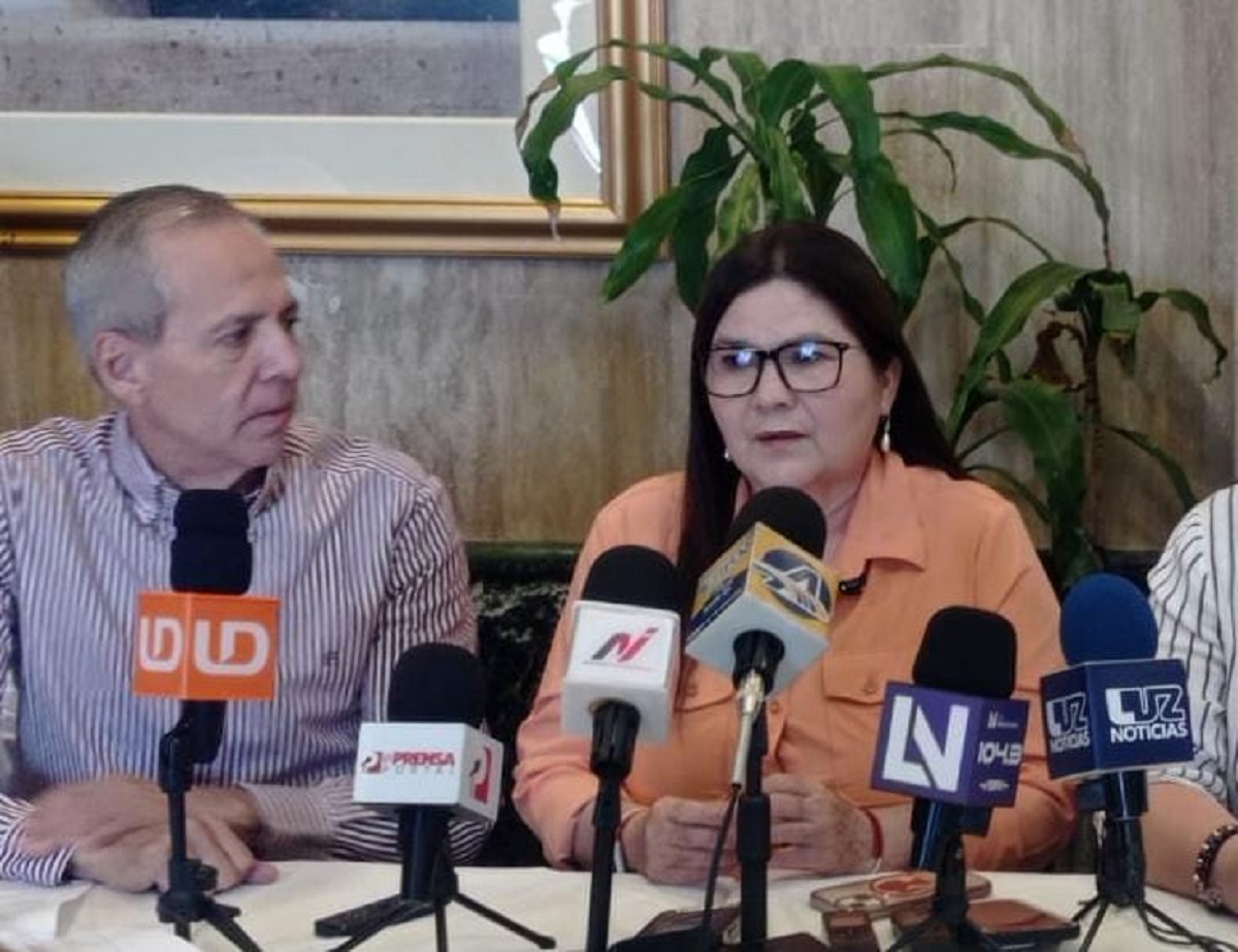 Es una falta de respeto al gobernador hablar de futurismo o candidaturas para el 2027, expresa Imelda Castro